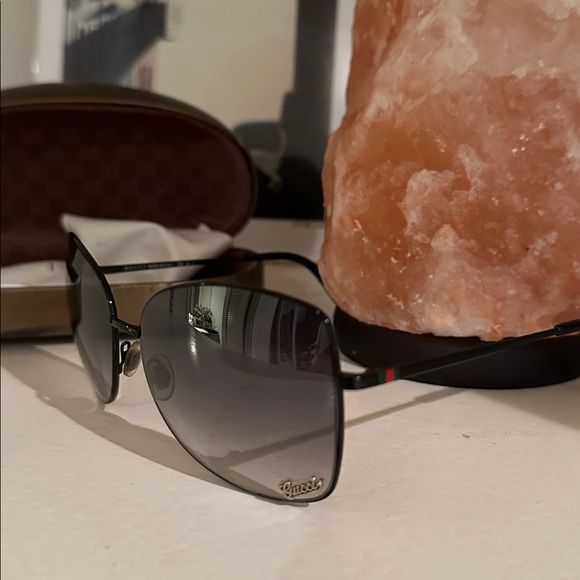 Authentic Gucci Sunglasses - Picture 8 of 11
